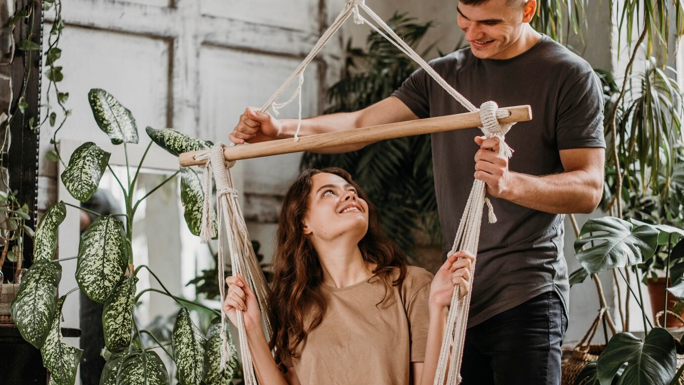 jovem-casal-adorável-junto-ikigai-marrocos-bem-estar-marroquino
